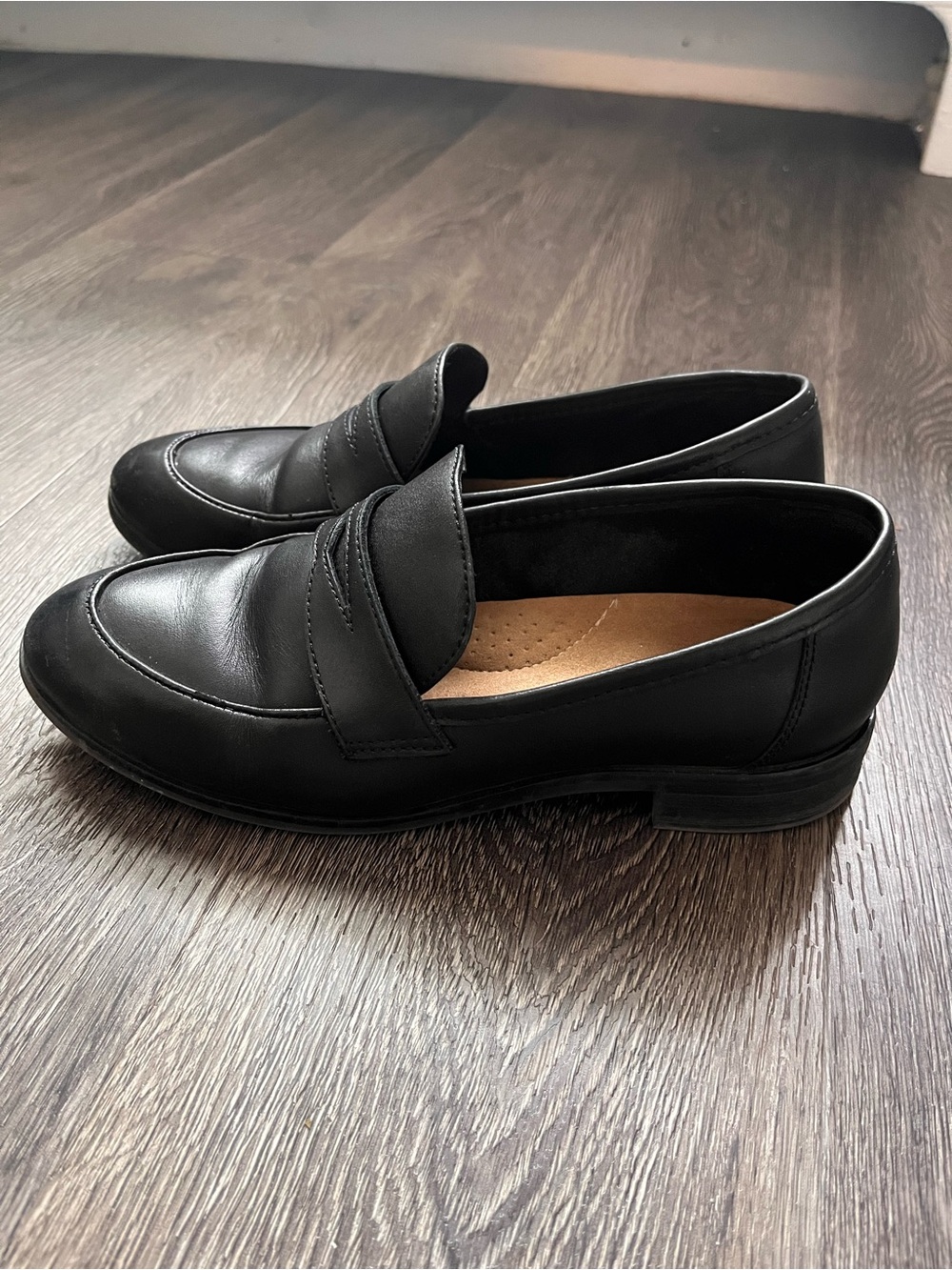 Clarks Black Leather Women's Slip-On Loafers